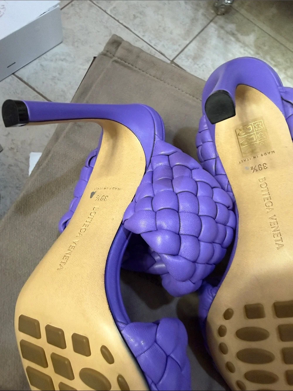 Bottega Veneta Lavender Braided Leather Heels - Picture 8 of 8
